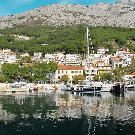Silvia-1 By Interhome Apartamento Makarska